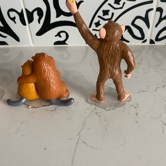 Lot of 3 Wonder Park Character Figures Gus Cooper Greta Peanut - Picture 5 of 6